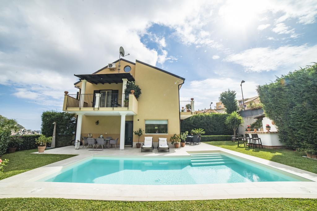 Villa Almond Taormina Luaran gambar